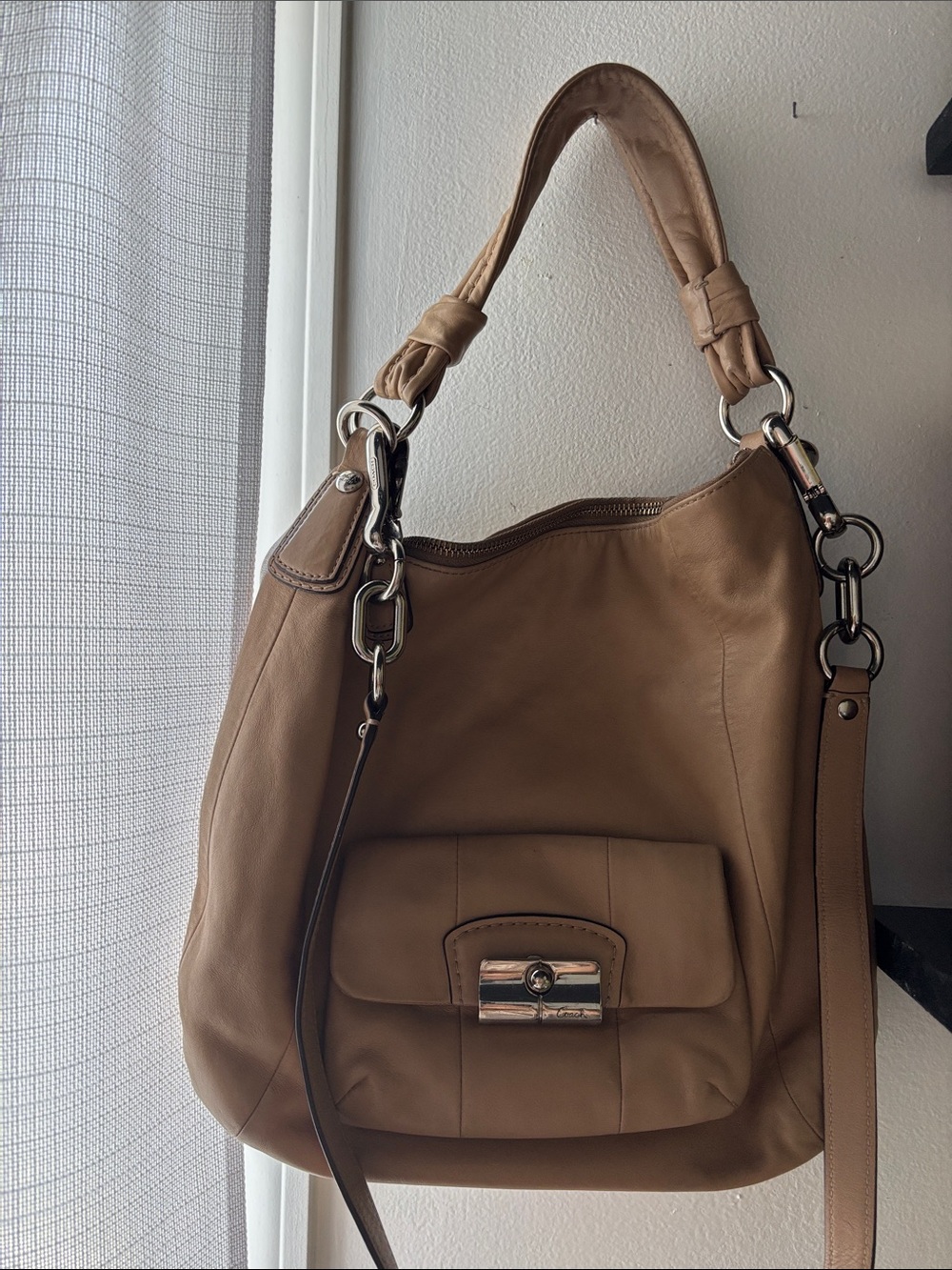 Coach Tan Leather Hobo Shoulder Bag with Front Turn-Lock